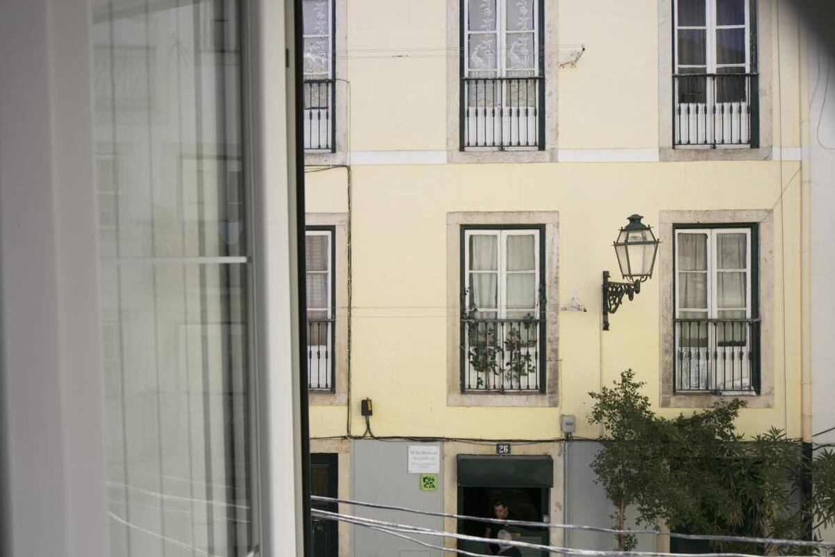 Central Lisbon Cozy & Near The Subway Apartment Ngoại thất bức ảnh